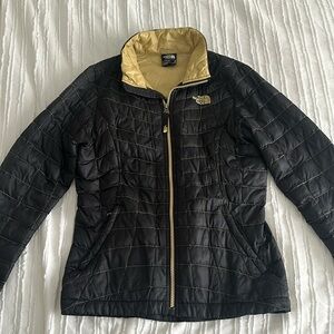 THE NORTH FACE “THERMAOBALL” FULL ZIP JACKET GIRLS’ SIZE M